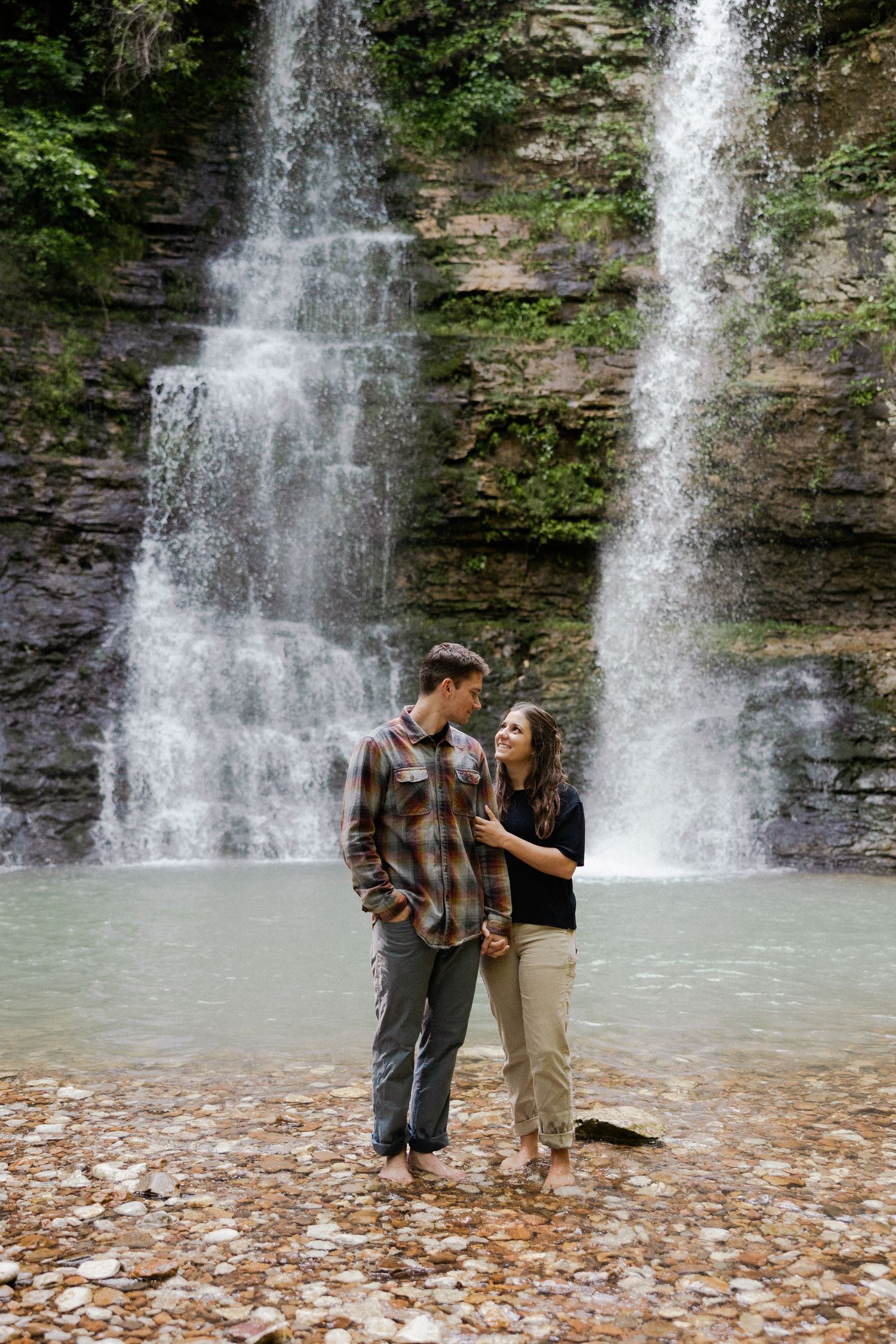 buffalo river waterfall engagement session