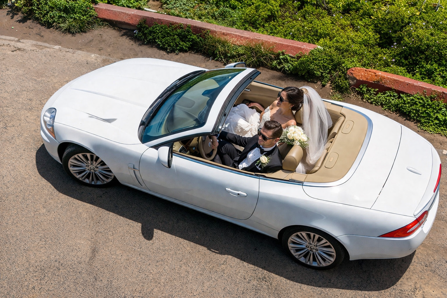 Hawaii luxury car rental photo tour