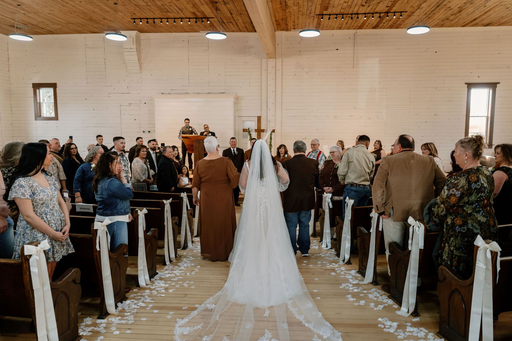 Traditional Catholic wedding ceremony at The Scotsman in Dayton, WA