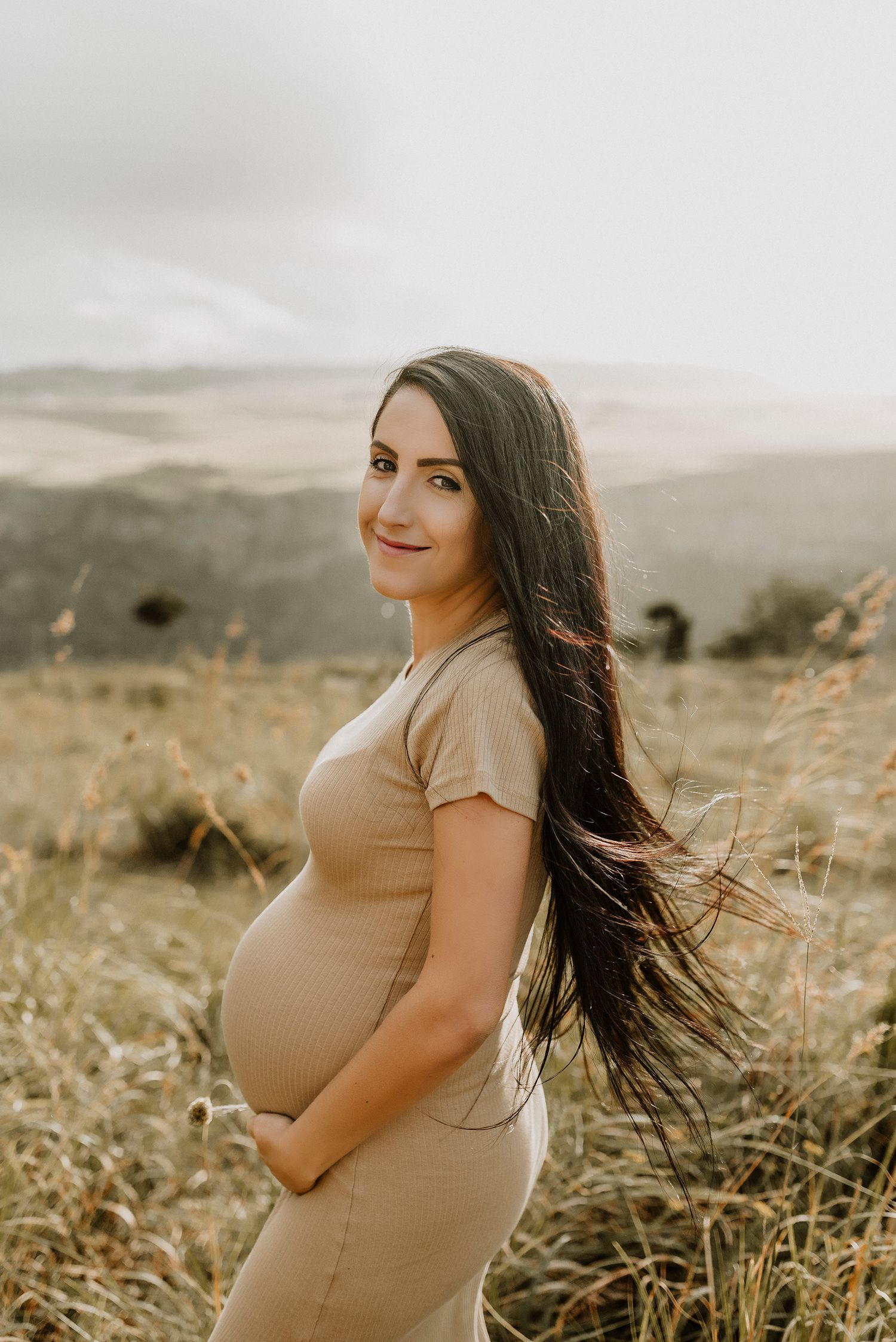 Family photo shoot in Margate, KwaZulu-Natal. Maternity photo shoot. South Coast photographer. Family photography. Family photos.