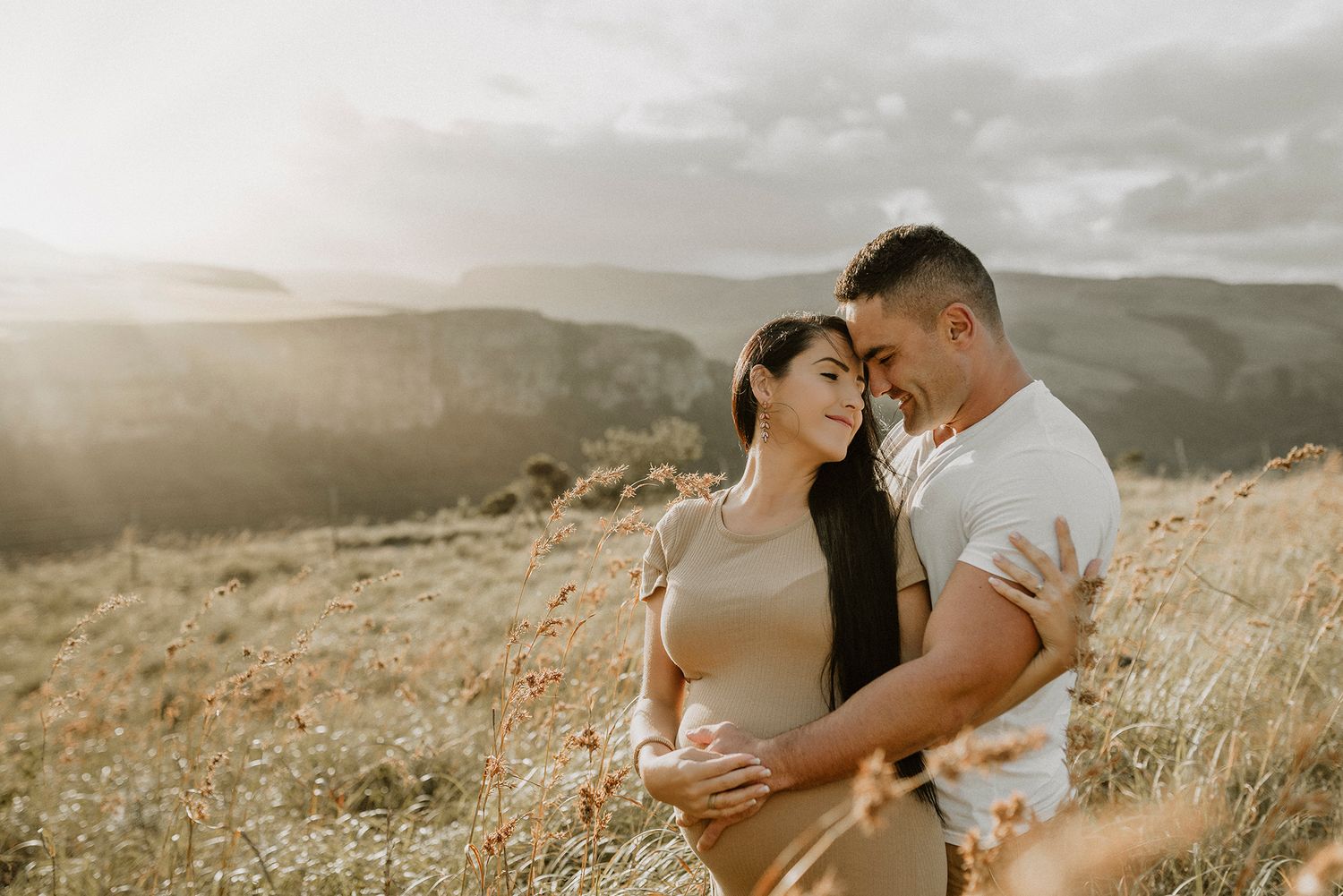 Family photo shoot in Margate, KwaZulu-Natal. Maternity photo shoot. South Coast photographer. Family photography. Family photos.