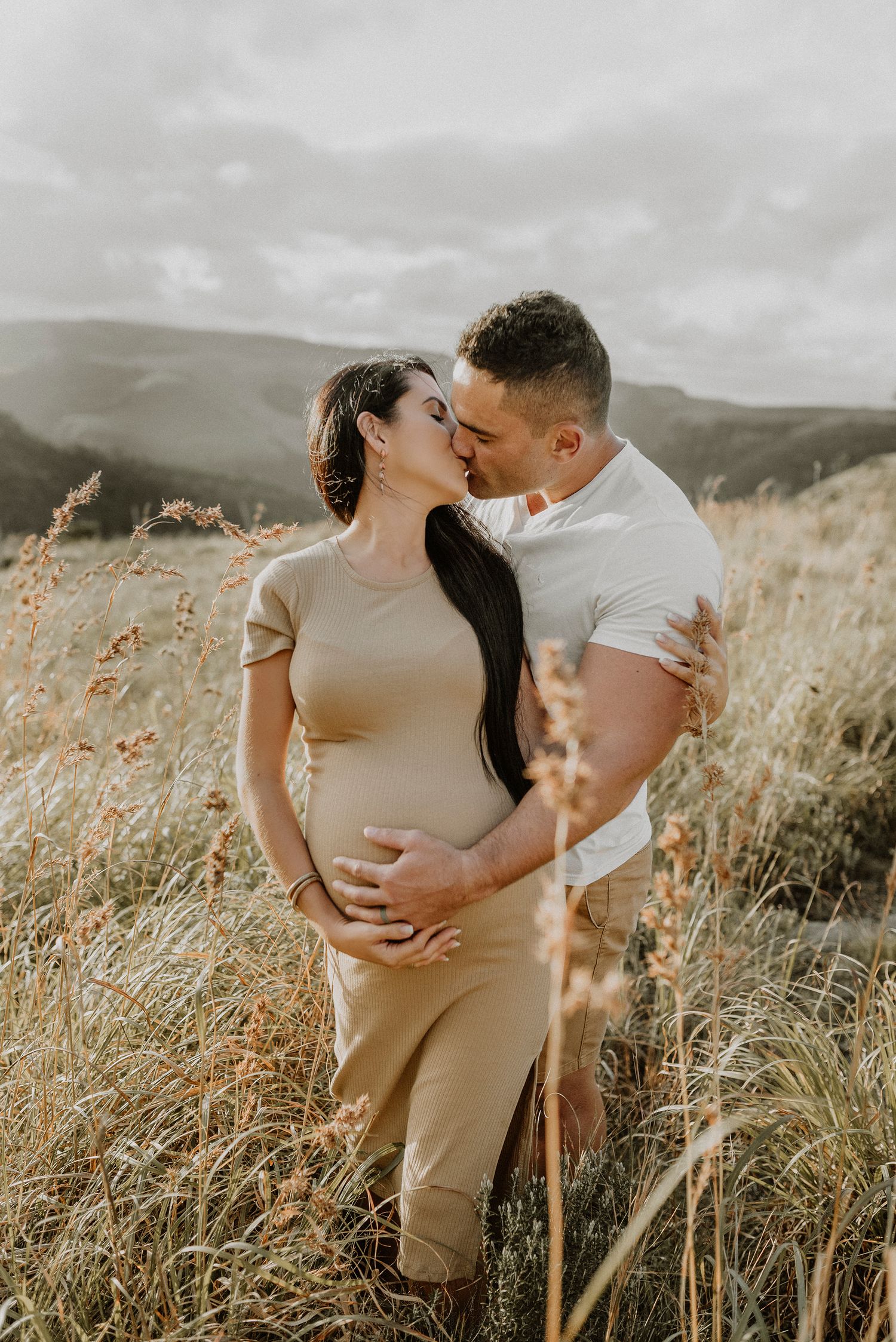 Family photo shoot in Leisure Bay, KwaZulu-Natal. Maternity photo shoot. Port Edward photographer. Family photography. Family photos.