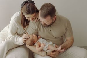 Newborn Foto-Shooting im Tageslichtstudio Schöftland