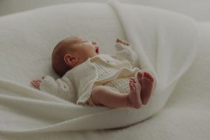 Newborn Foto-Shooting im Tageslichtstudio Schöftland