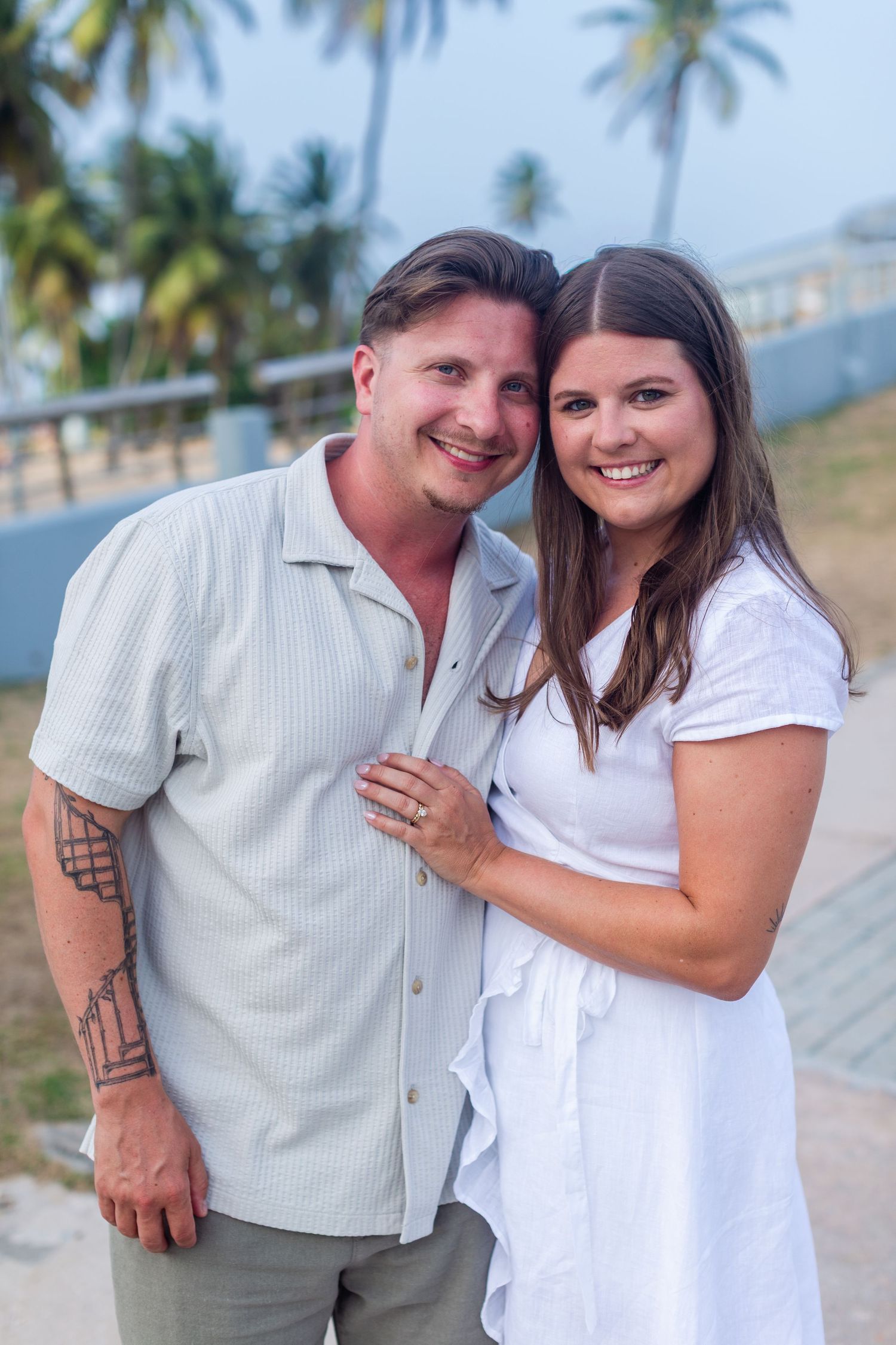Couples portrait near the beach at Balneario del Escambrón in Old San Juan, Puerto Rico.