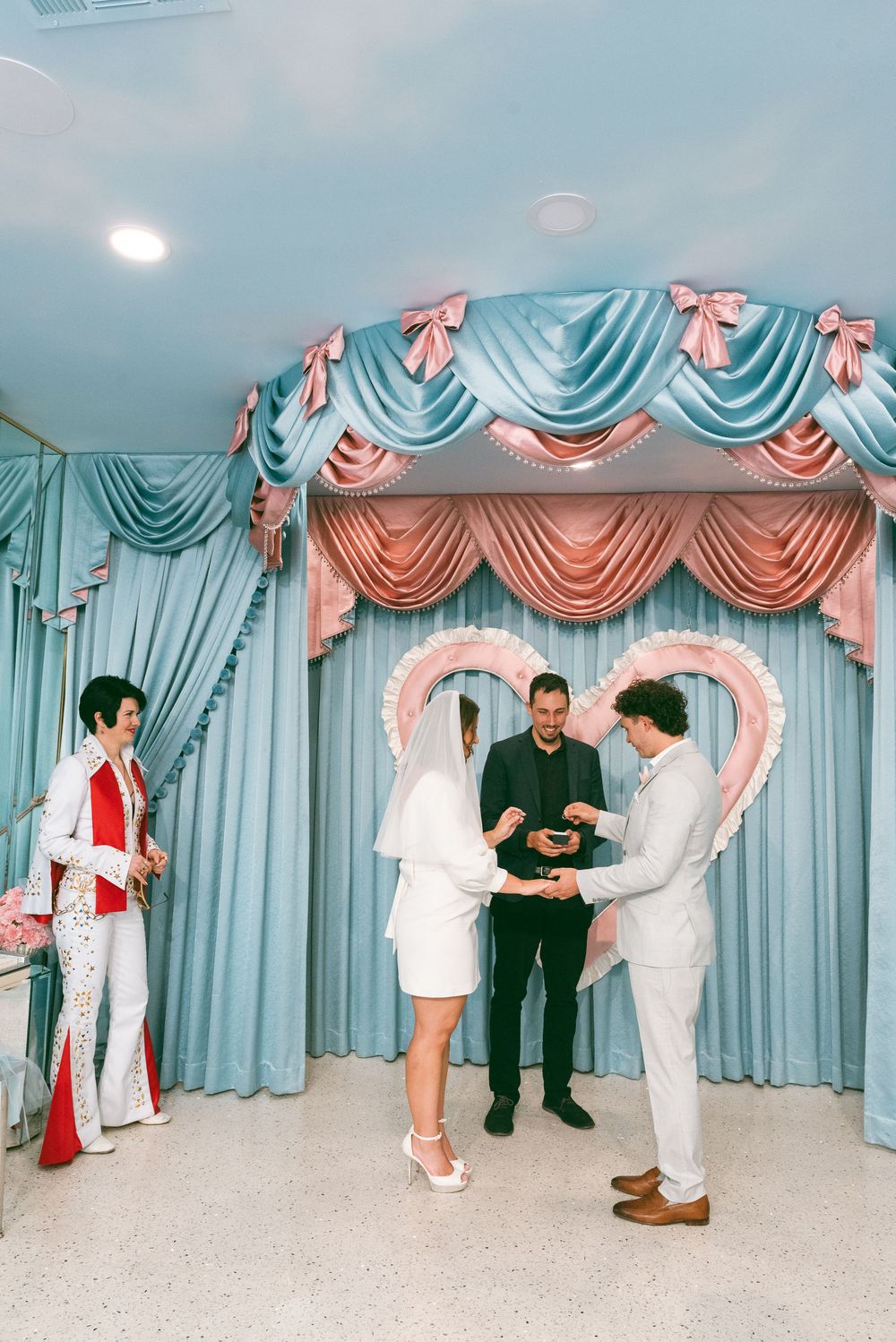 Sure Thing Too Chapel Elopement | Las Vegas Elopement Photographer & Super 8 Videographer