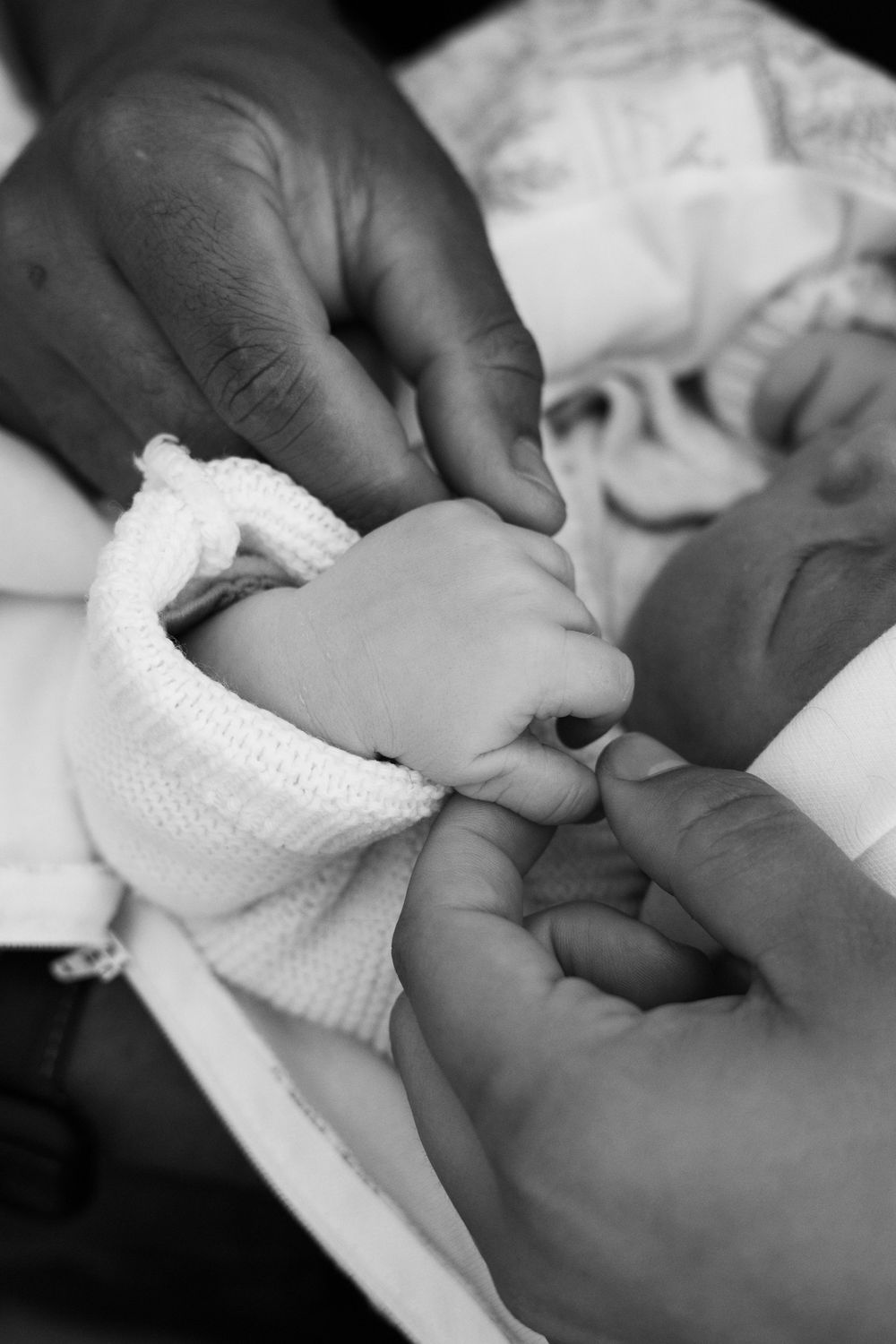 Photographe de famille, grossesse, naissance en Seine-et-Marne. Famille, baptême, naissance, grossesse