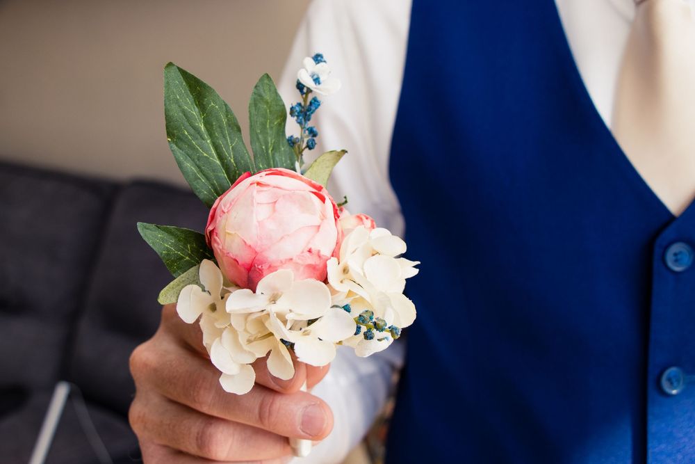 Editorial style wedding photographer in Tampa, Clearwater, St Pete, Sarasota, Naples, and West Palm, FL.