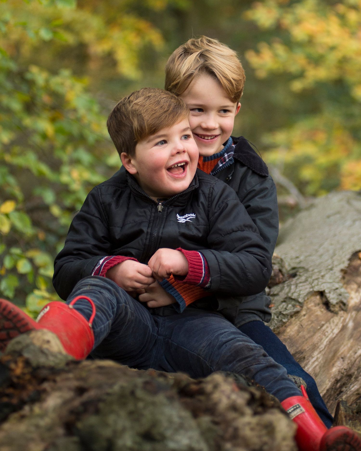 Portrait of a young boy during a festive Winter Wonderland Christmas mini session in High Wycombe, 2025.