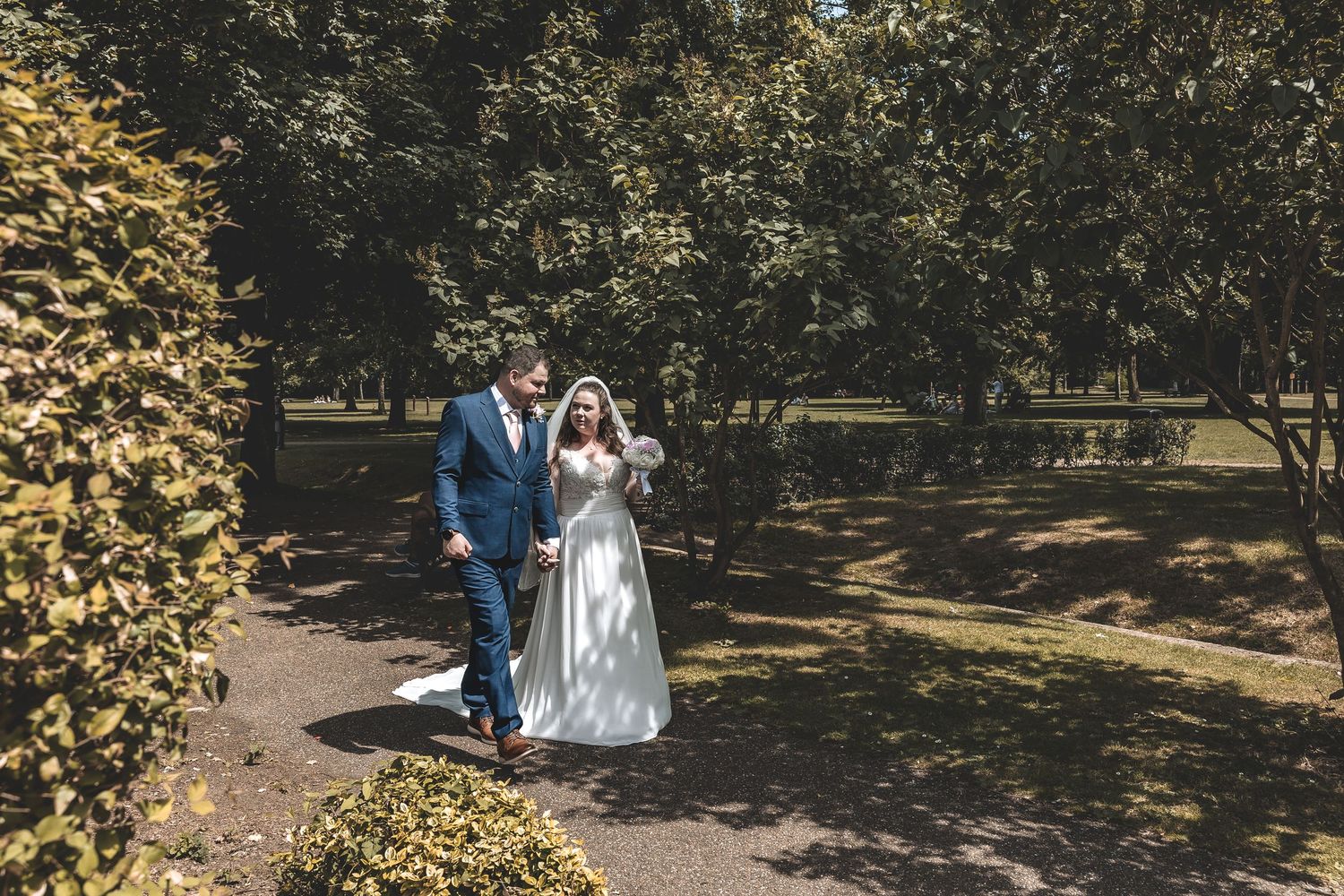 West Bridgford grounds ideal for couple portraits after wedding ceremony