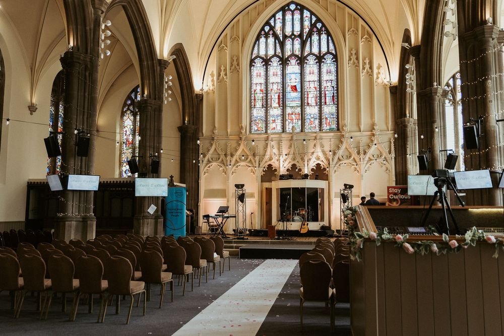 Church wedding by Chelle Lundy Photography