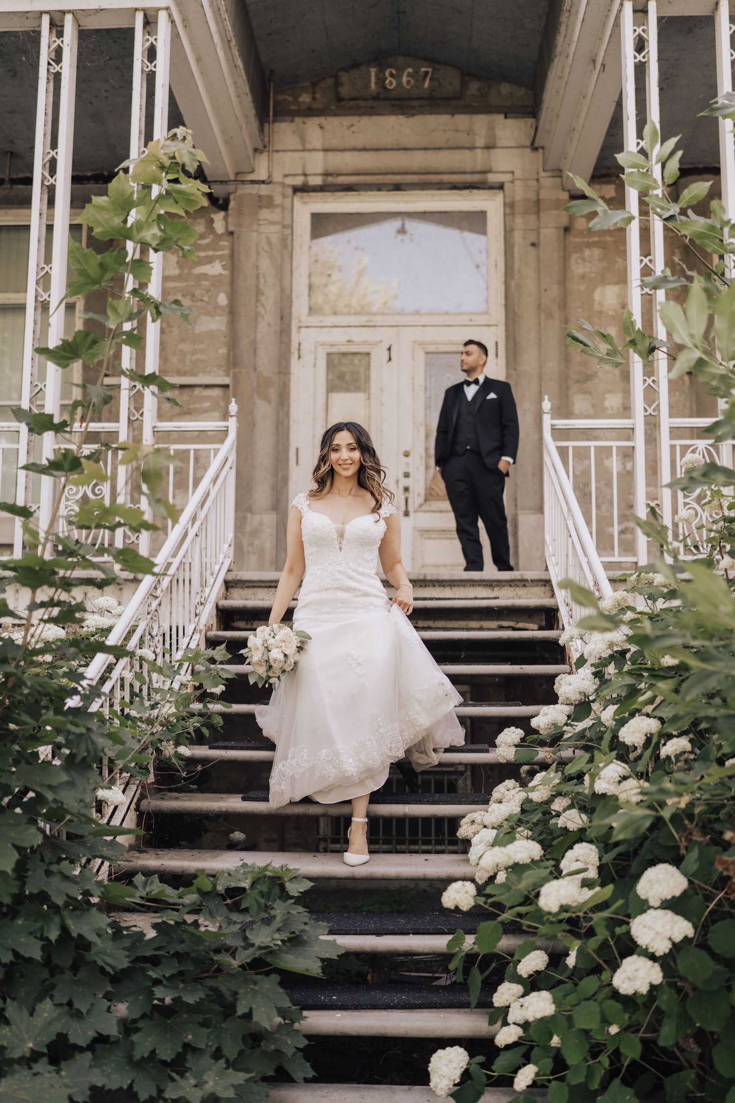 Cérémonie intime dans le West Island captée avec émotion par un photographe de mariage professionnel.