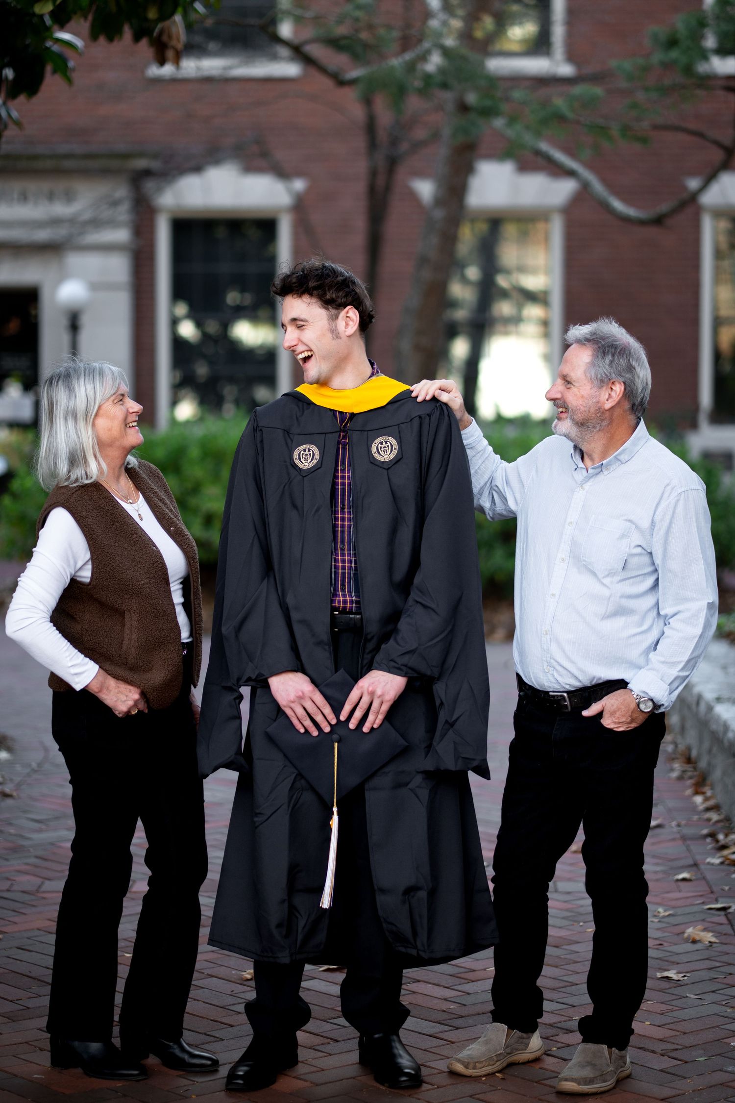 Best photo spots Georgia Tech campus cap and gown