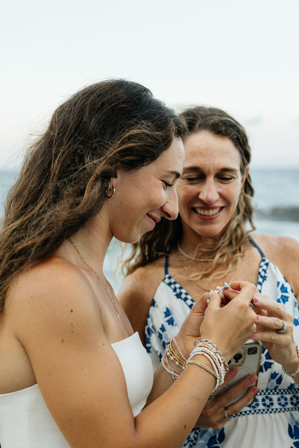 Beach surprise proposal in Florida. Jacksonville Proposal Photographer, Jacksonville Beach Proposal Photographer - Lindsay McDow Photography