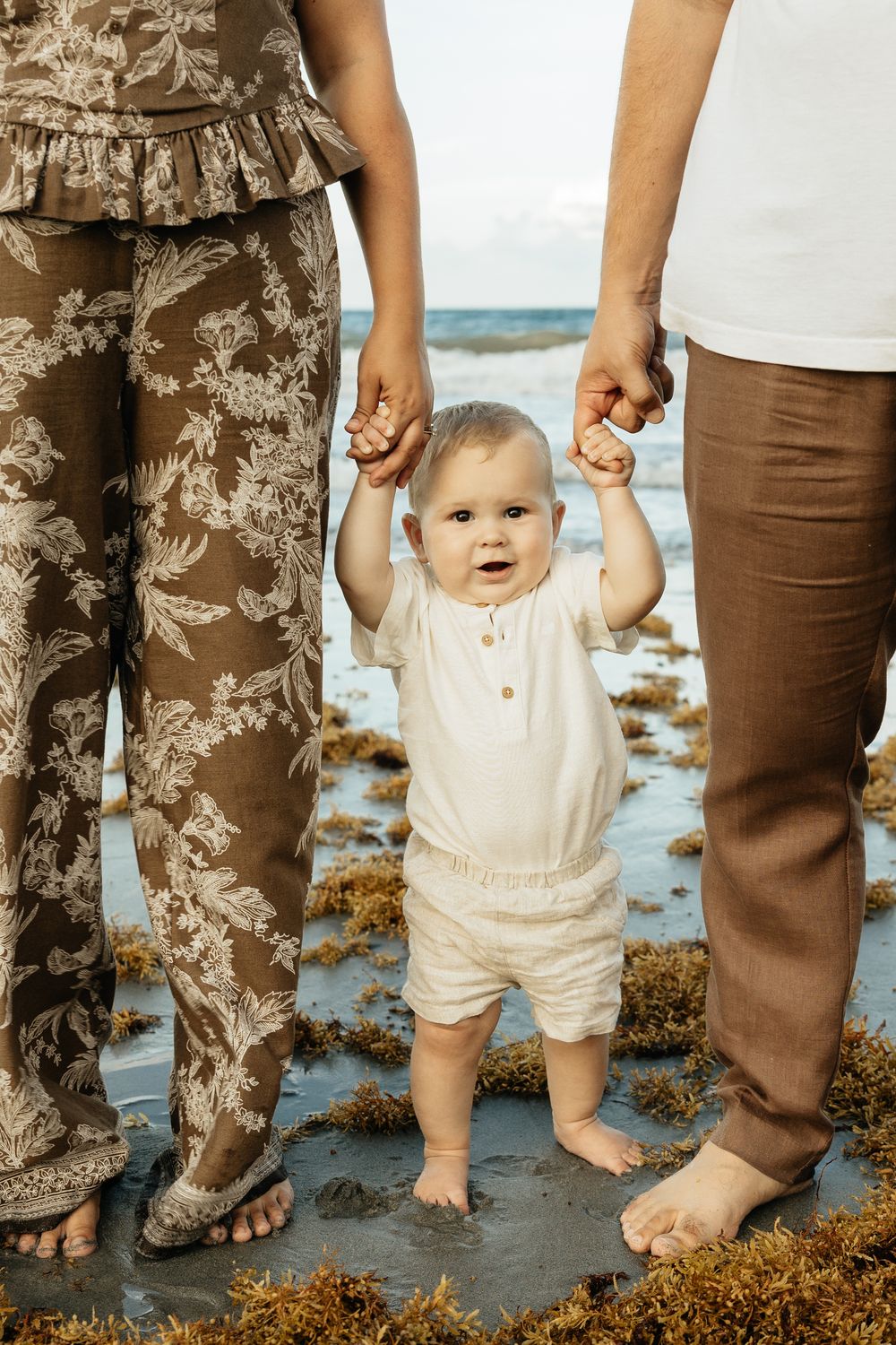 Playful Jacksonville Beach family photos. Jacksonville Family Photographer, Duval County Family Photographer  - Lindsay McDow Photography