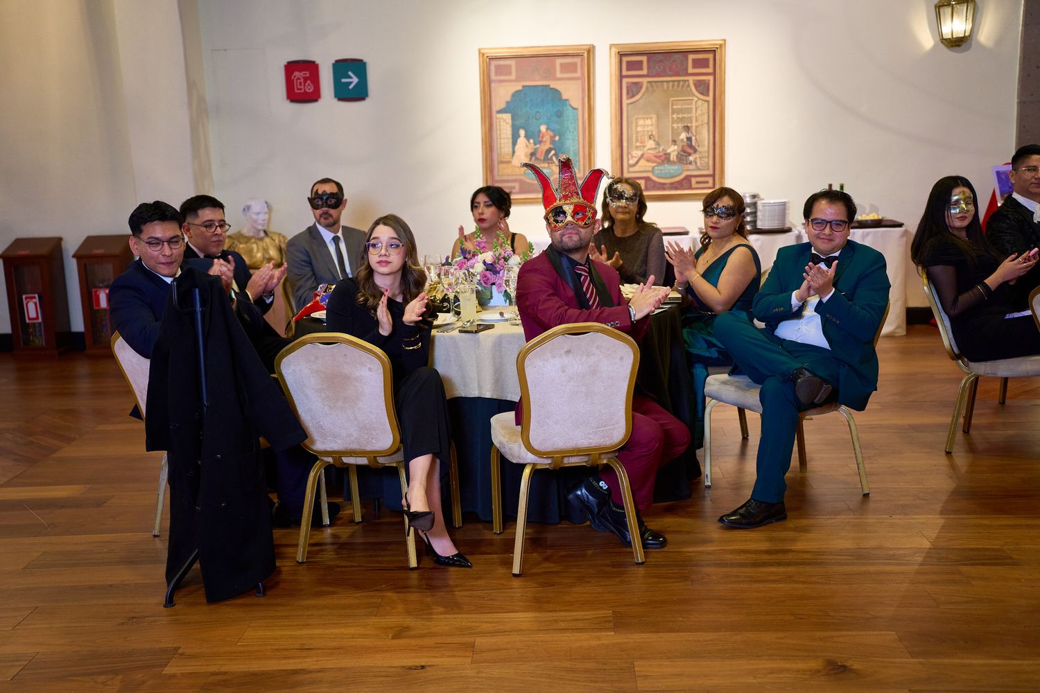 Colaboradores de KENSA Logistics durante la celebración empresarial de fin de año