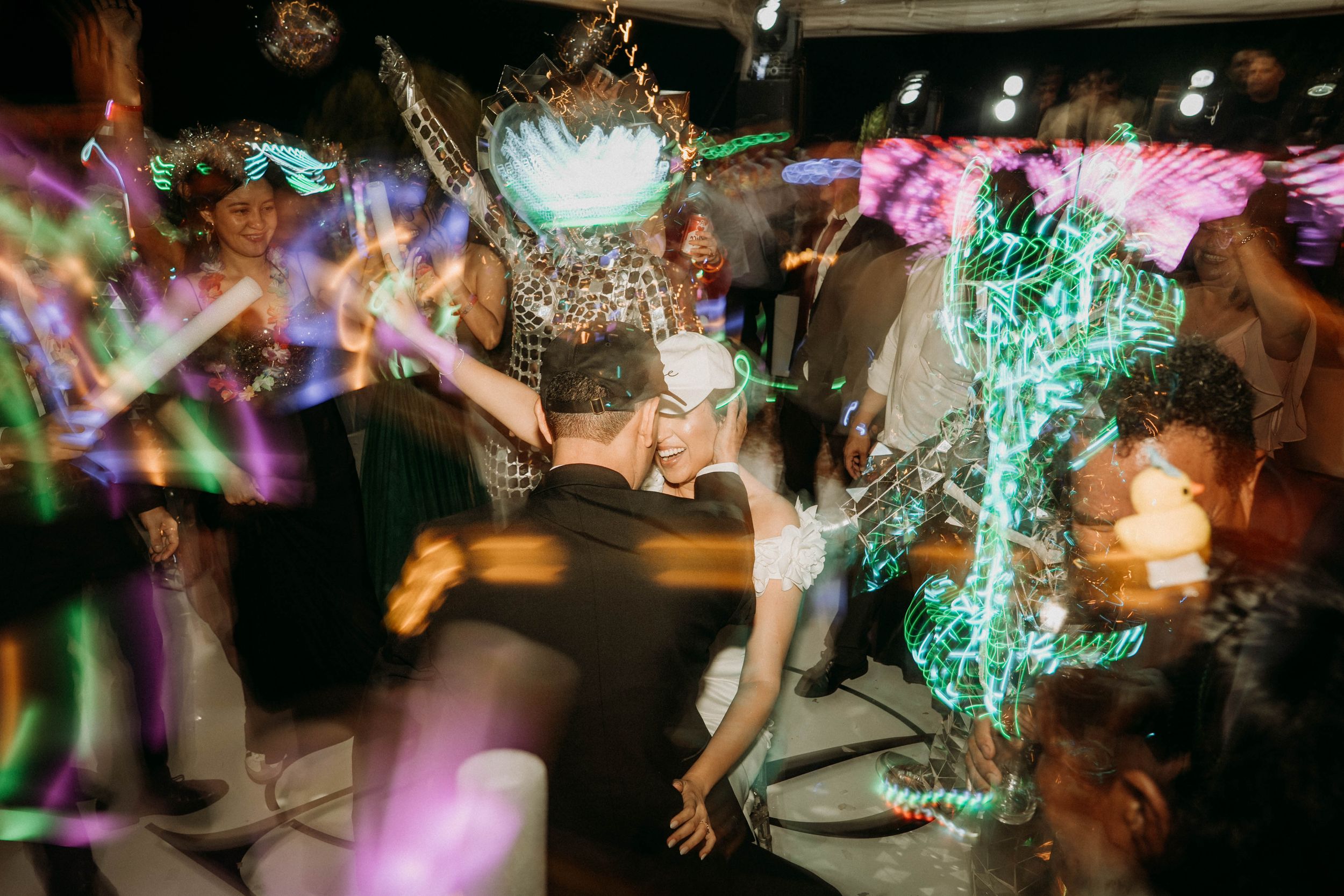 Bodas El Salvador y sesiones de fotos creativas