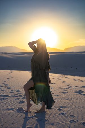 White Sands National Monument photographer, portraits, sunsets