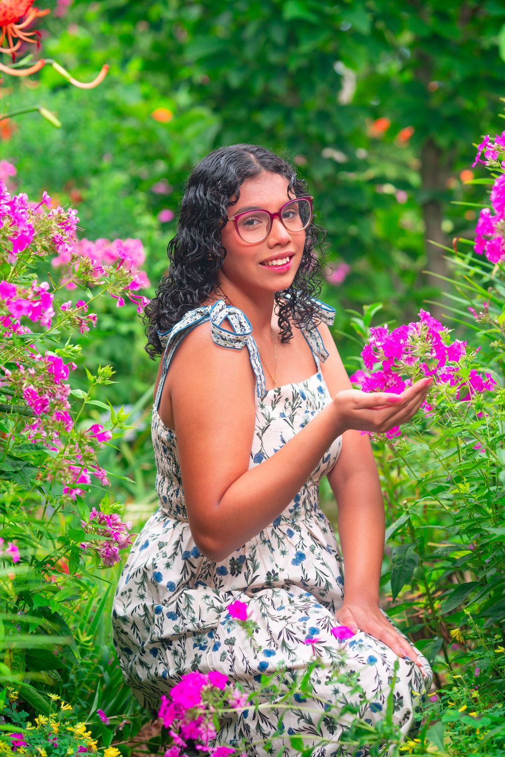 Senior Portrait at the Green Bay Botanical Gardens.