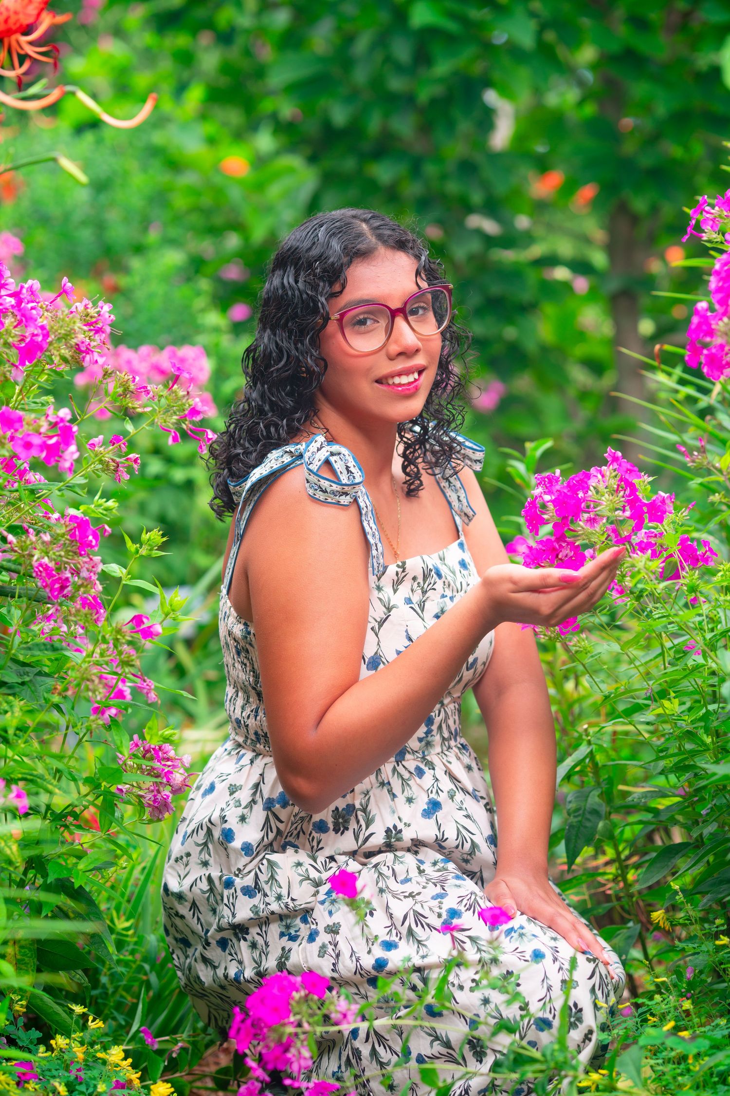 Senior Portrait at the Green Bay Botanical Gardens.