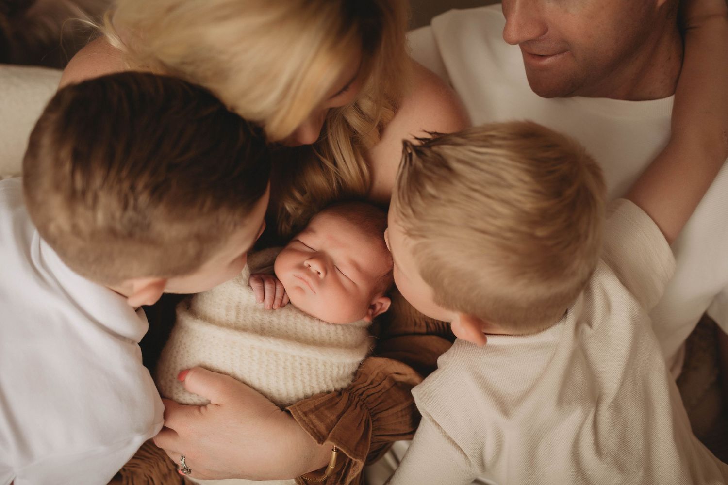 Broomall newborn photographer