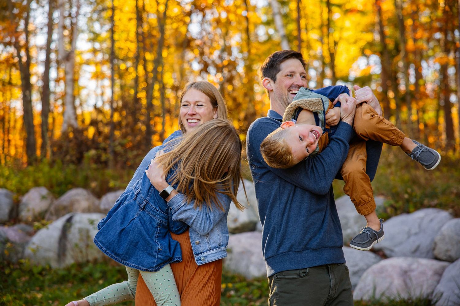 Bemidji Photographer captures candid family moment