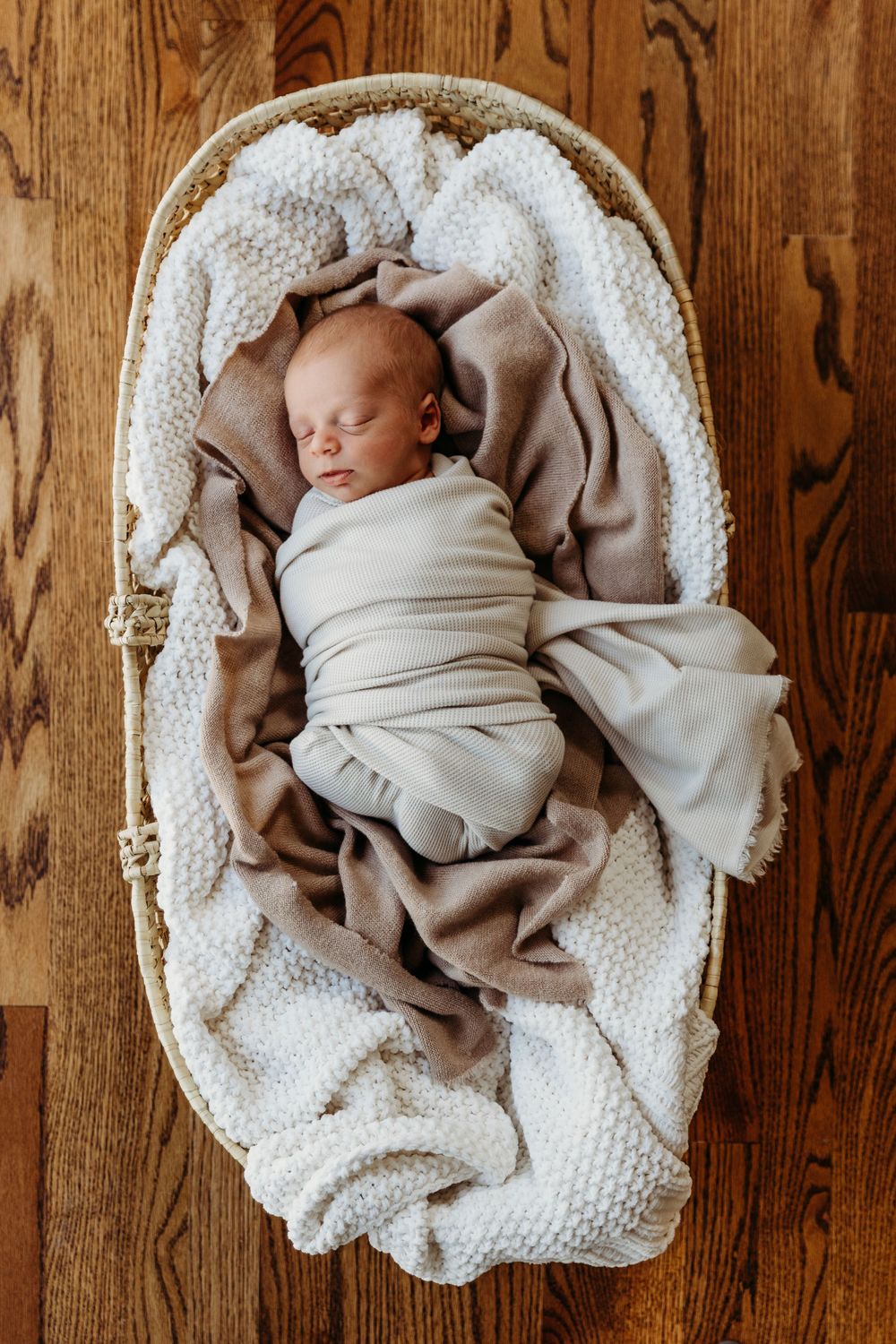 Cleveland Newborn Photographer, Chardon Newborn Photographer, Chagrin Falls Newborn Photographer, Mentor Newborn Photographer