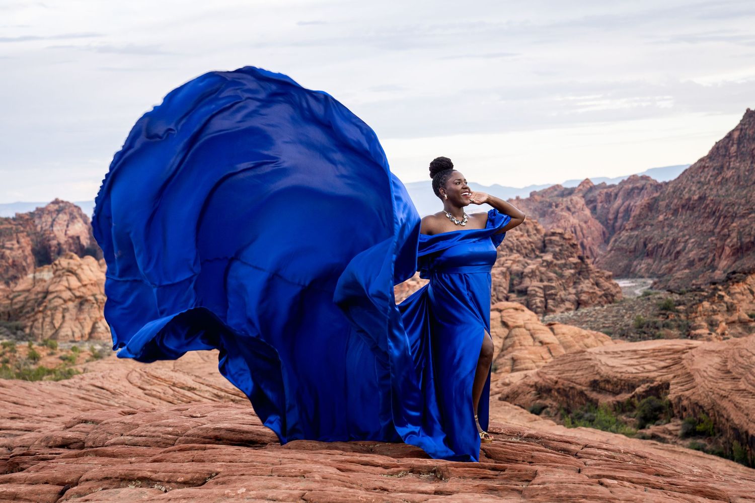 mommy-and-me-high-flying-dress-snow-canyon-by-margie-temme-photography-st-george-ut-family-snow-canyon-petrified-sand-dunes-sunset-colorful