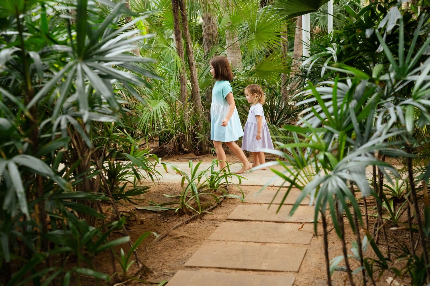 Abu Dhabi family Photographer umm al emarat
