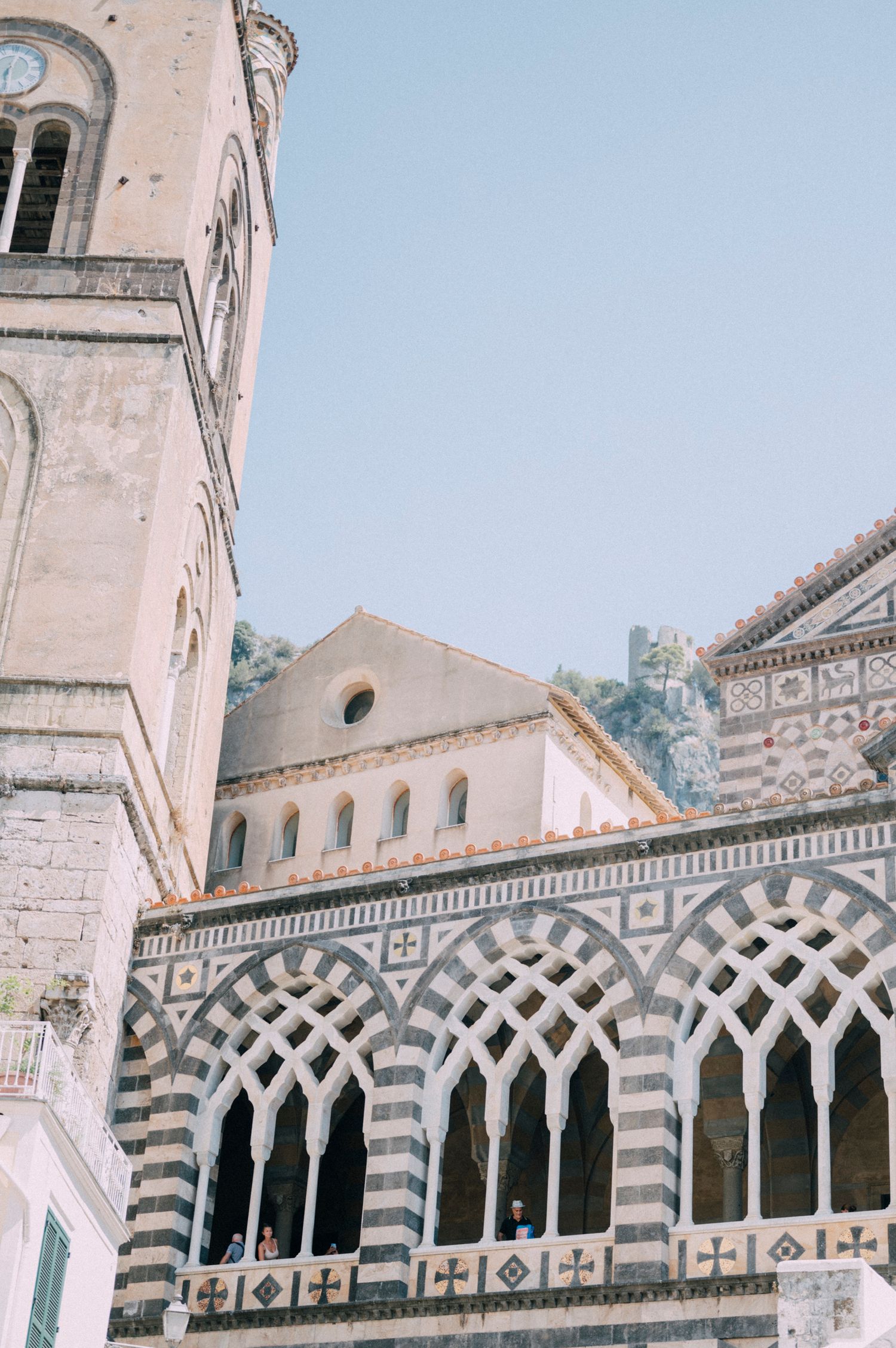 Wedding photographer Italy. 
Luxury destination wedding photography in Tuscany Amalfi Coast, Lake Como. 
Emotional wedding photos