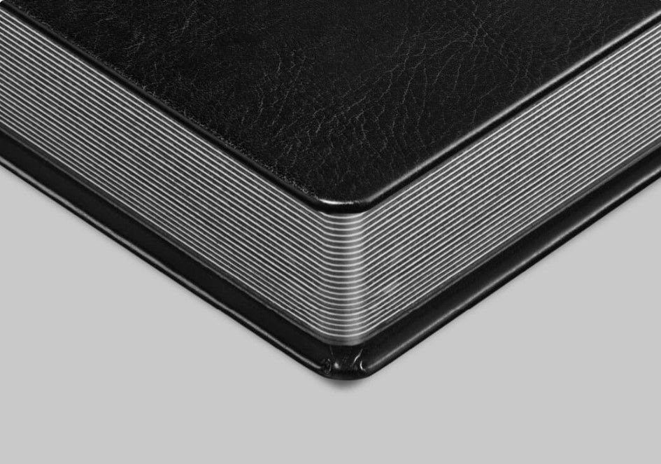Close-up of 1/3 rounded cover corners of a photo album