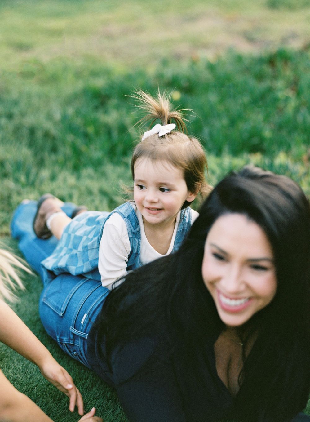 San Diego Film Family Photographer. At Home Family Photos on Film in Encinitas California.  Natural, Candid + Refined.