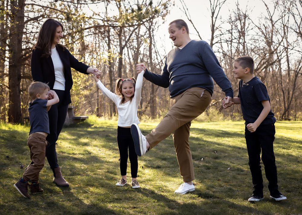 Family Portrait
Professional Photographer Janesville Wisconsin
outdoors
natural light photography