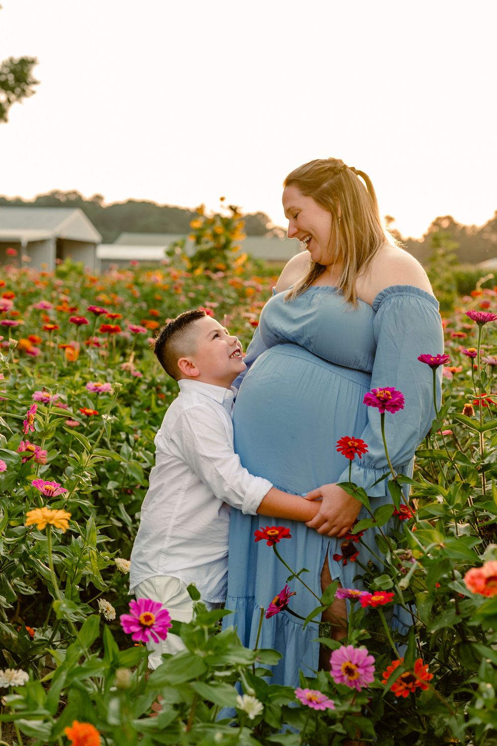 fayetteville north carolina nc fort brag affordable photographer flower field photography cost friendly budget maternity pregnancy pregnant