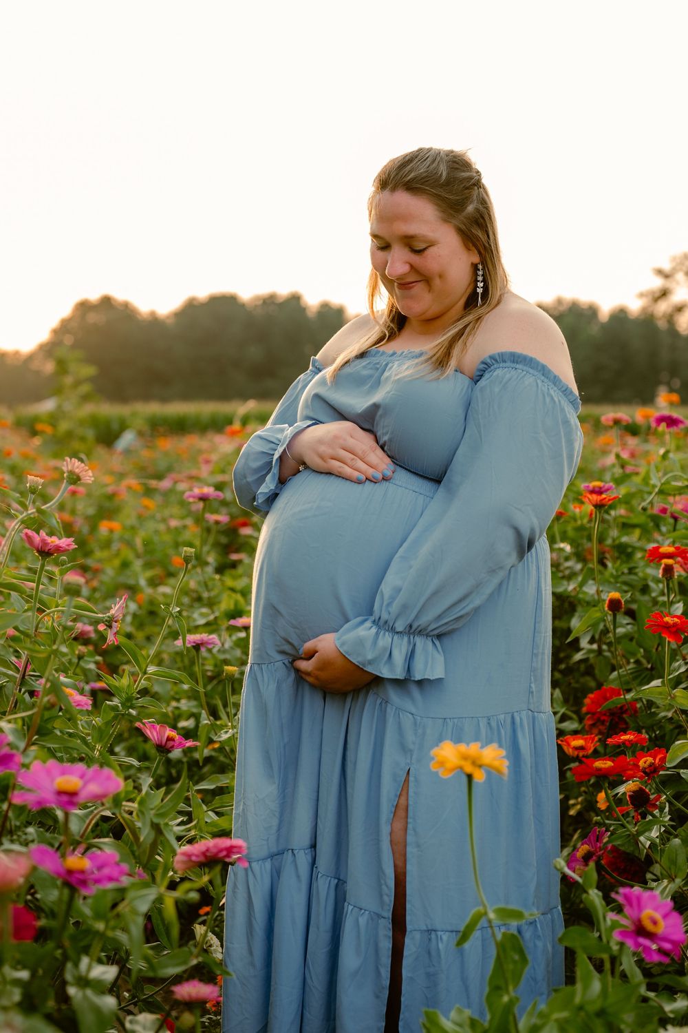 fayetteville north carolina nc fort brag affordable photographer flower field photography cost friendly budget maternity pregnancy pregnant