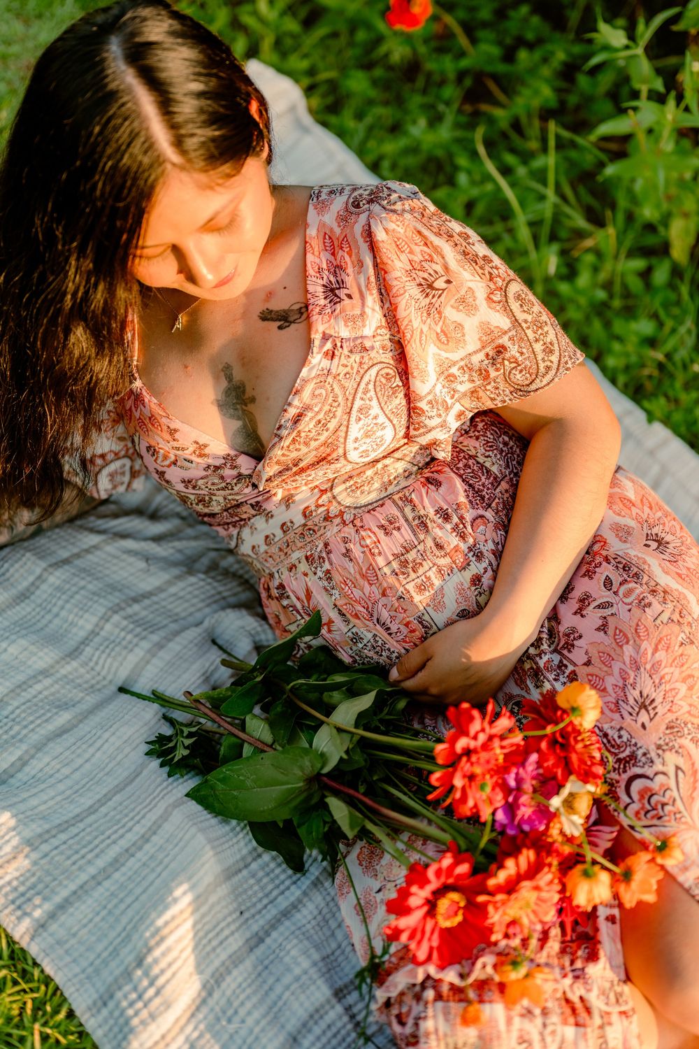fayetteville north carolina nc fort brag affordable photographer flower field photography cost friendly budget maternity pregnancy pregnant