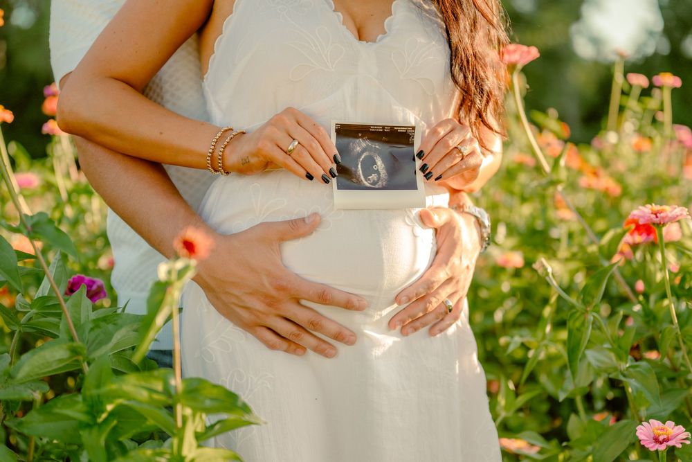 fayetteville north carolina nc fort brag affordable photographer flower field photography cost friendly budget maternity pregnancy pregnant