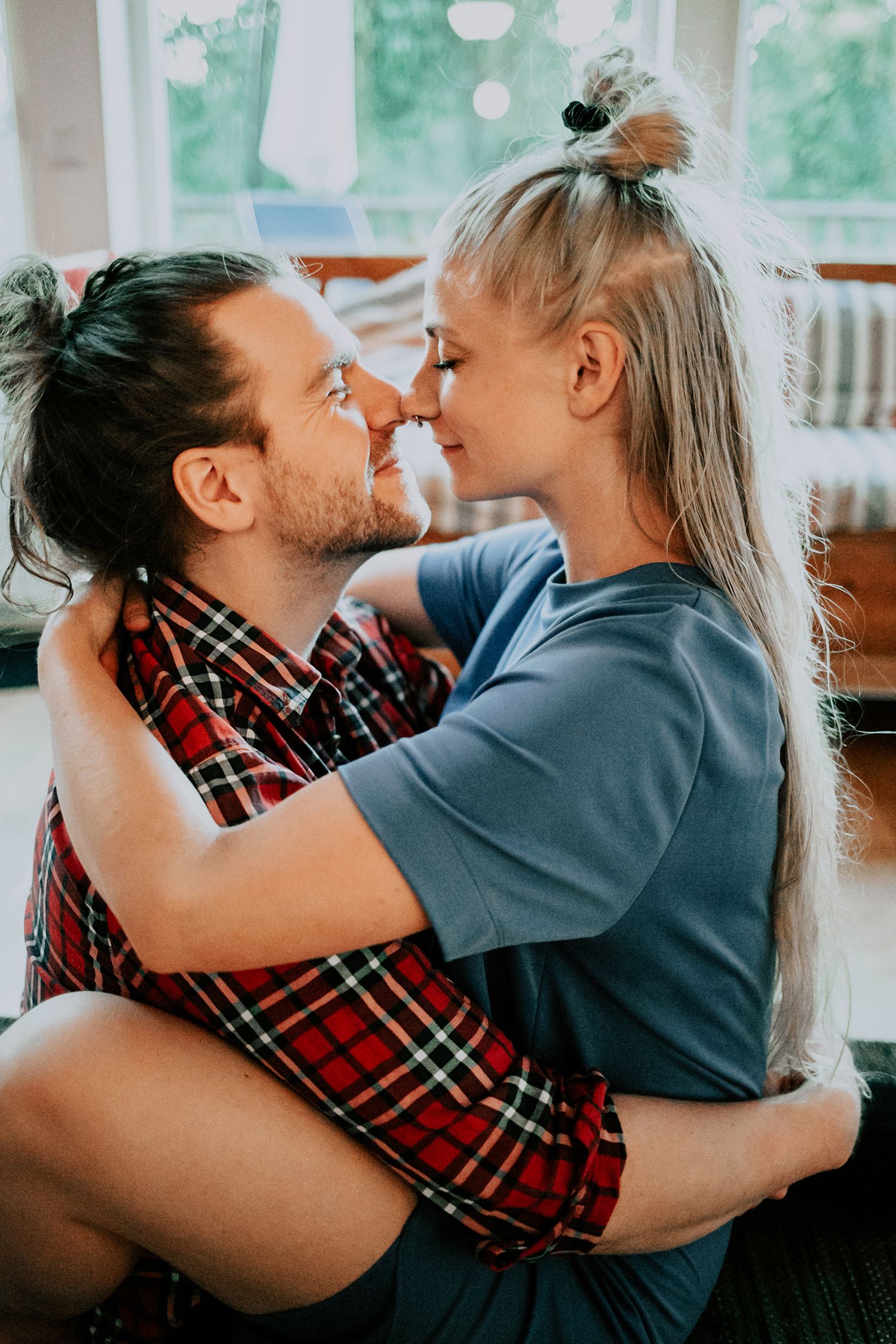 Parfotografering i Hammarö med Pär Kunze och Anna Nilsson. Footgraf Rebecca Nordin.