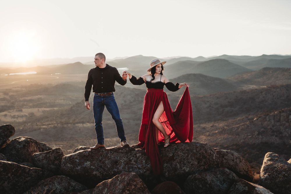 Mount Scott photographer. Lawton Oklahoma Photographer. Mt Scott Lawton photographer. Oklahoma couples photographer.