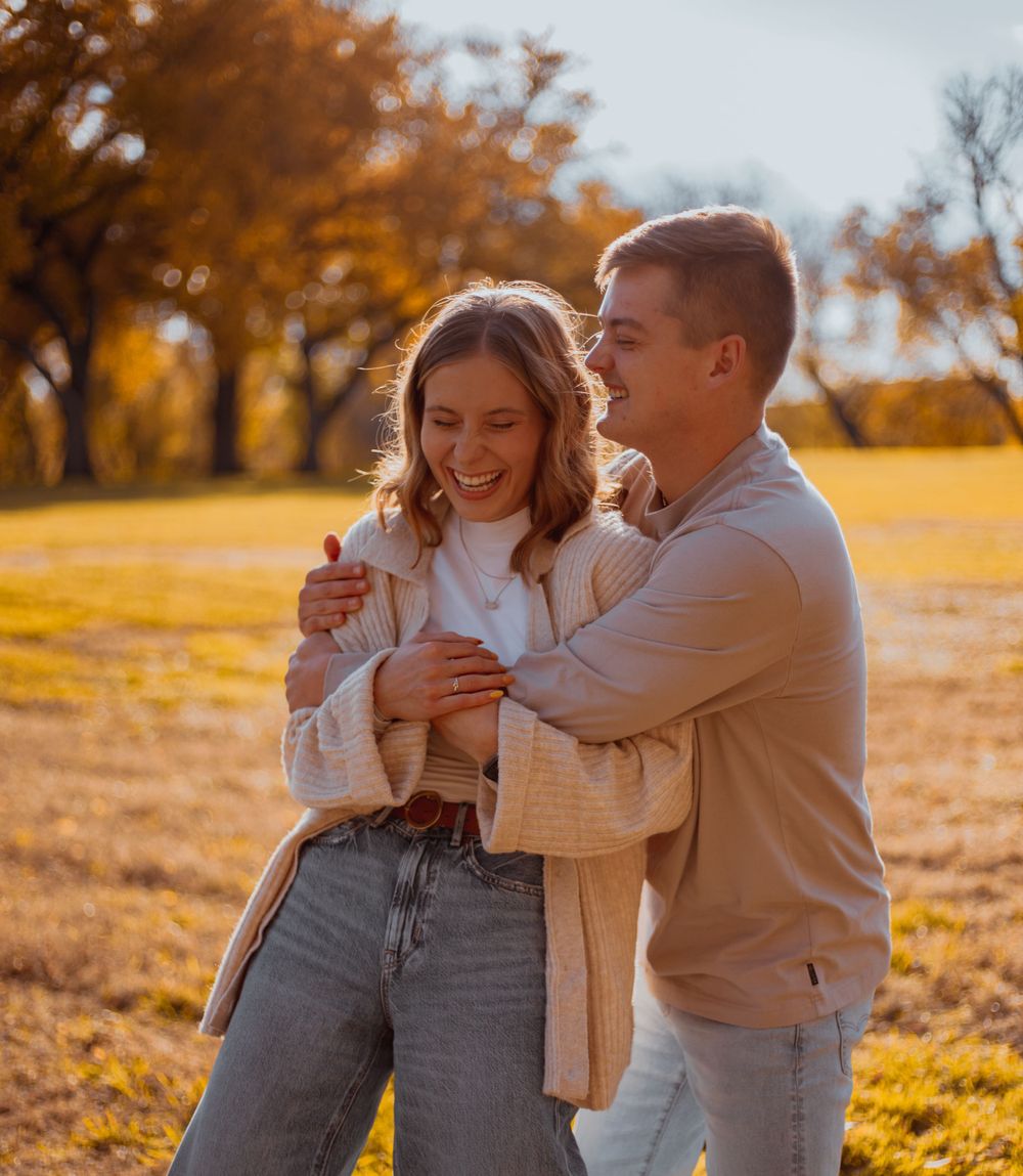 Fargo-Moorhead, Minnesota engagement photographer, wedding photographer, couples photographer, and family photographer