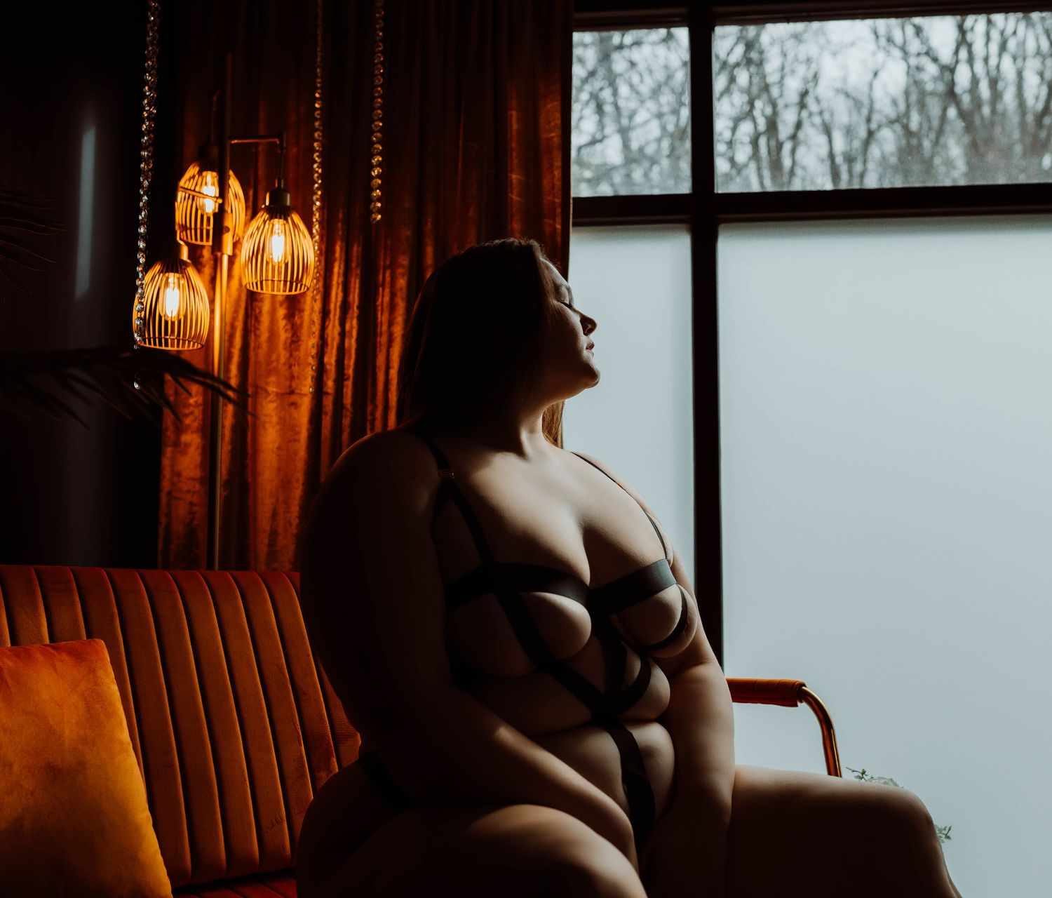 Embrace your curves with a boudoir photoshoot with Boudoir by KJ
