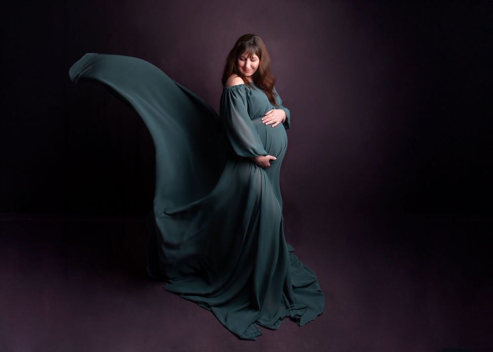 Bromsgrove Worcester newborn baby photoshoot photos pictures maternity photos pregnancy photoshoot