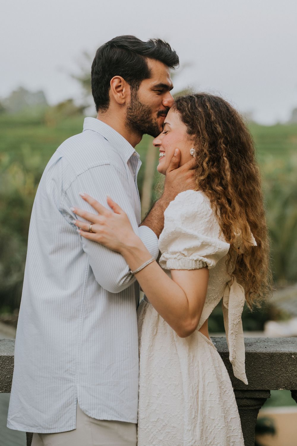 Bali couple photoshoot services at SereS Springs Resort & Spa