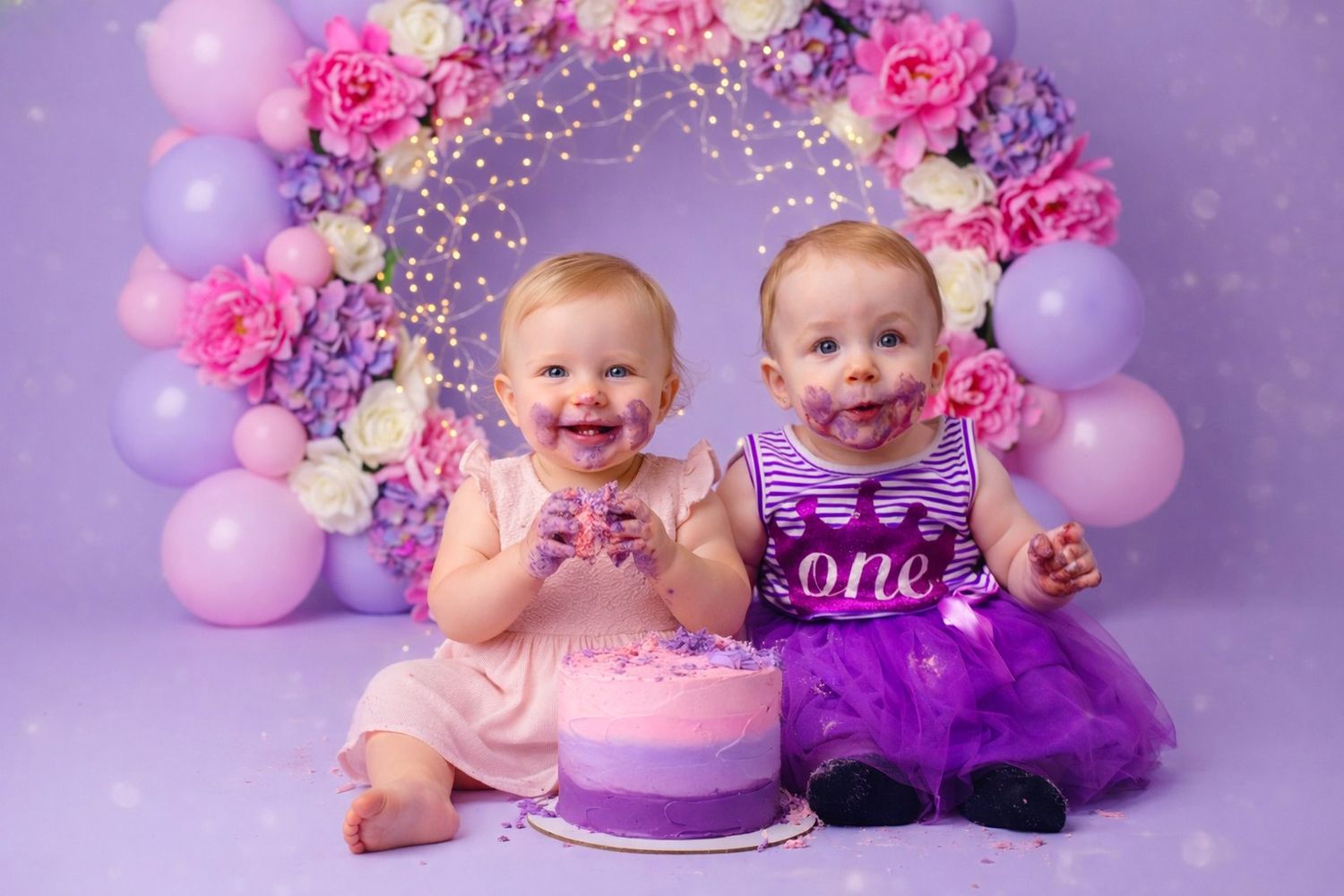 First birthday cake smash session in Nova Scotia