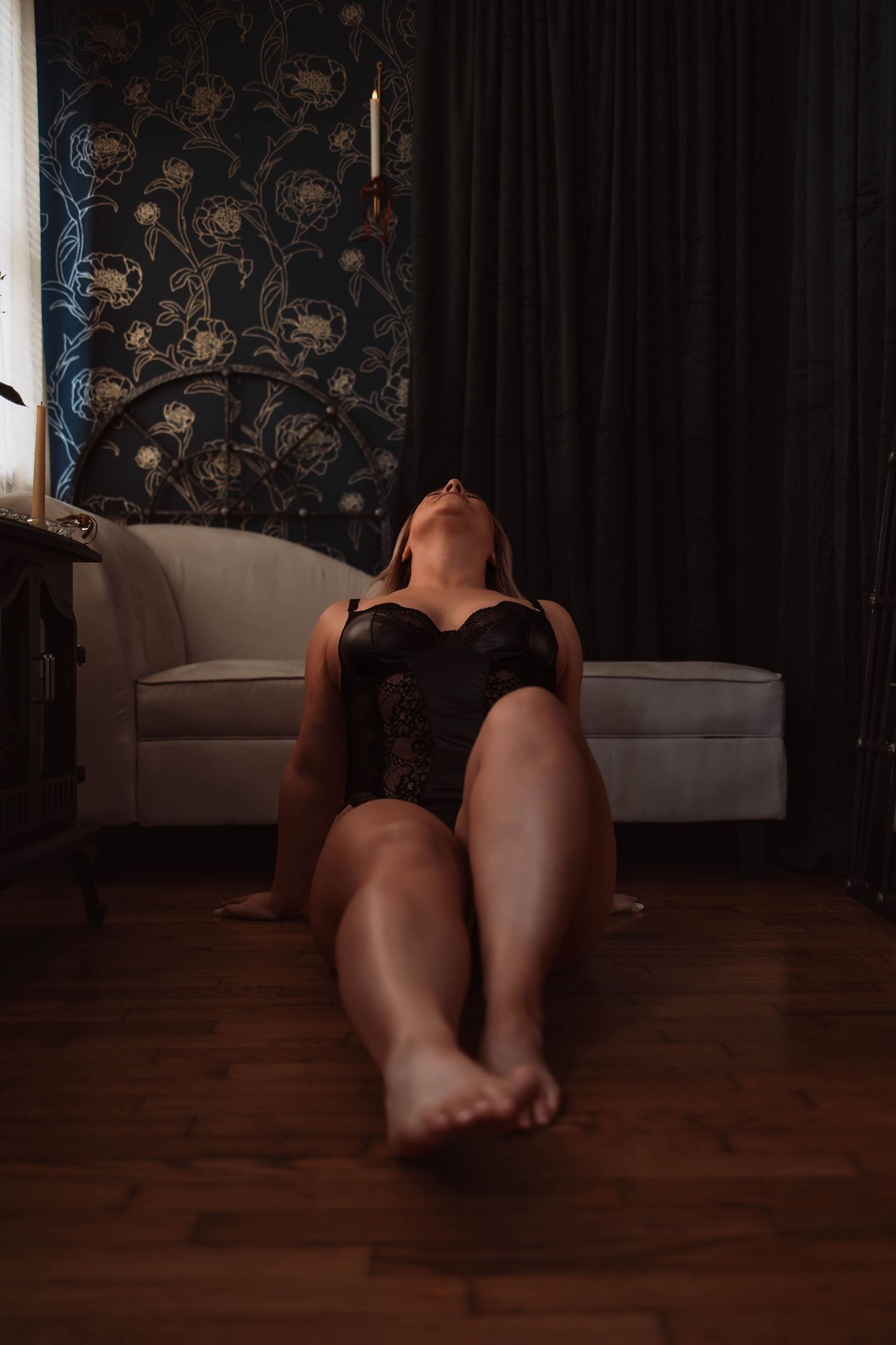 Hudson Valley Boudoir photographer capturing natural, confident portraits