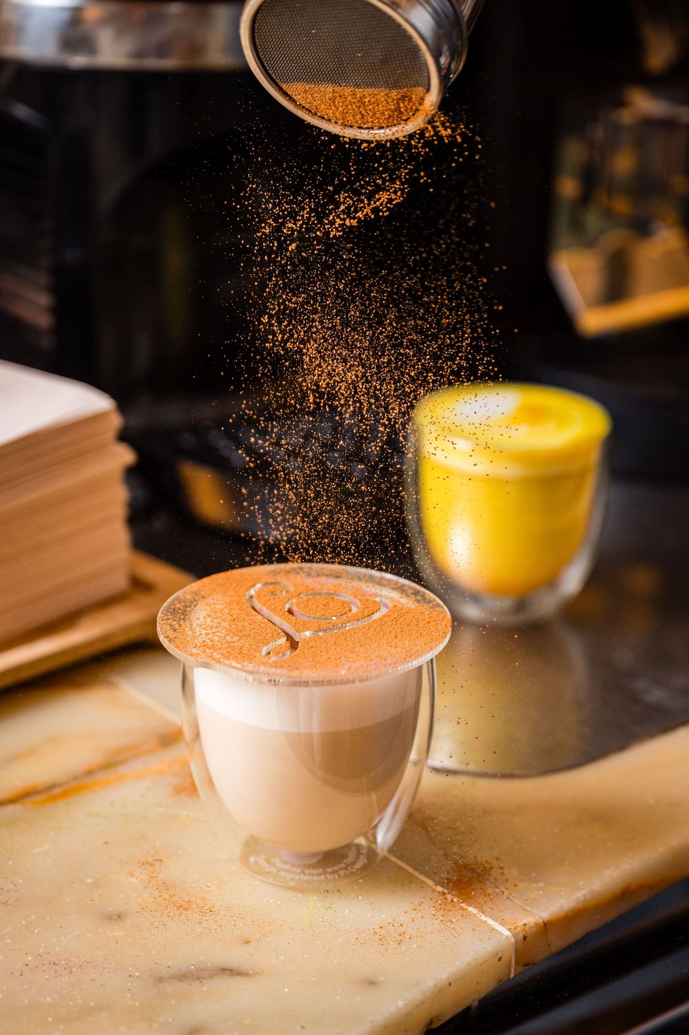 Latte café L'occitane en Provence - Mélanie Rousselle, photographe restaurant Ile de France