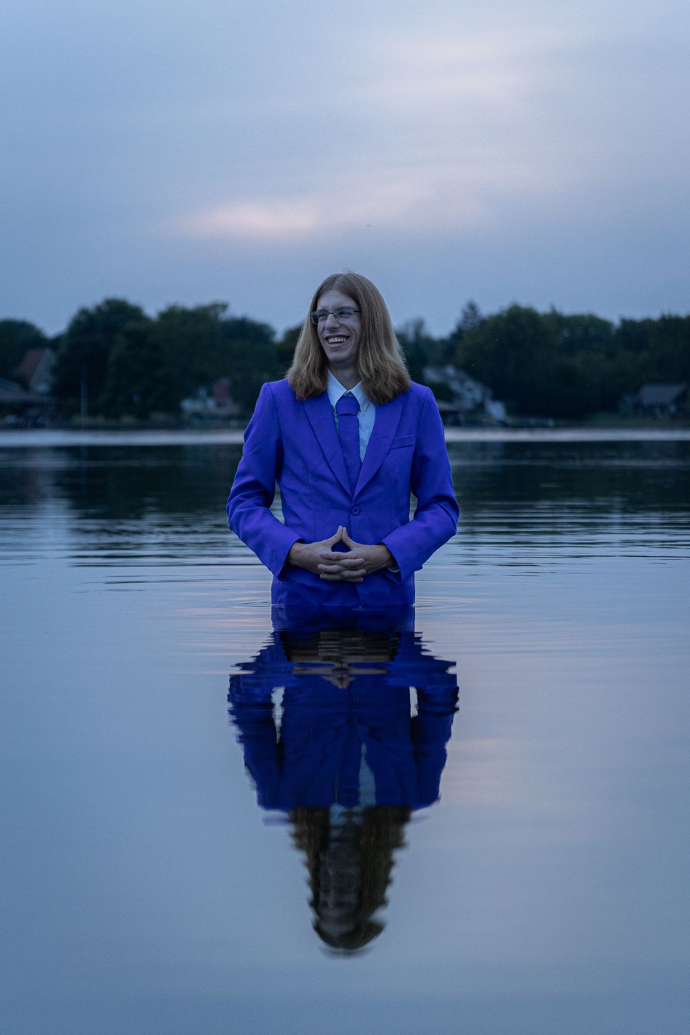 Untraditonal/Unique senior portrait.