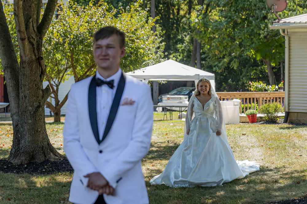 Wedding first look.