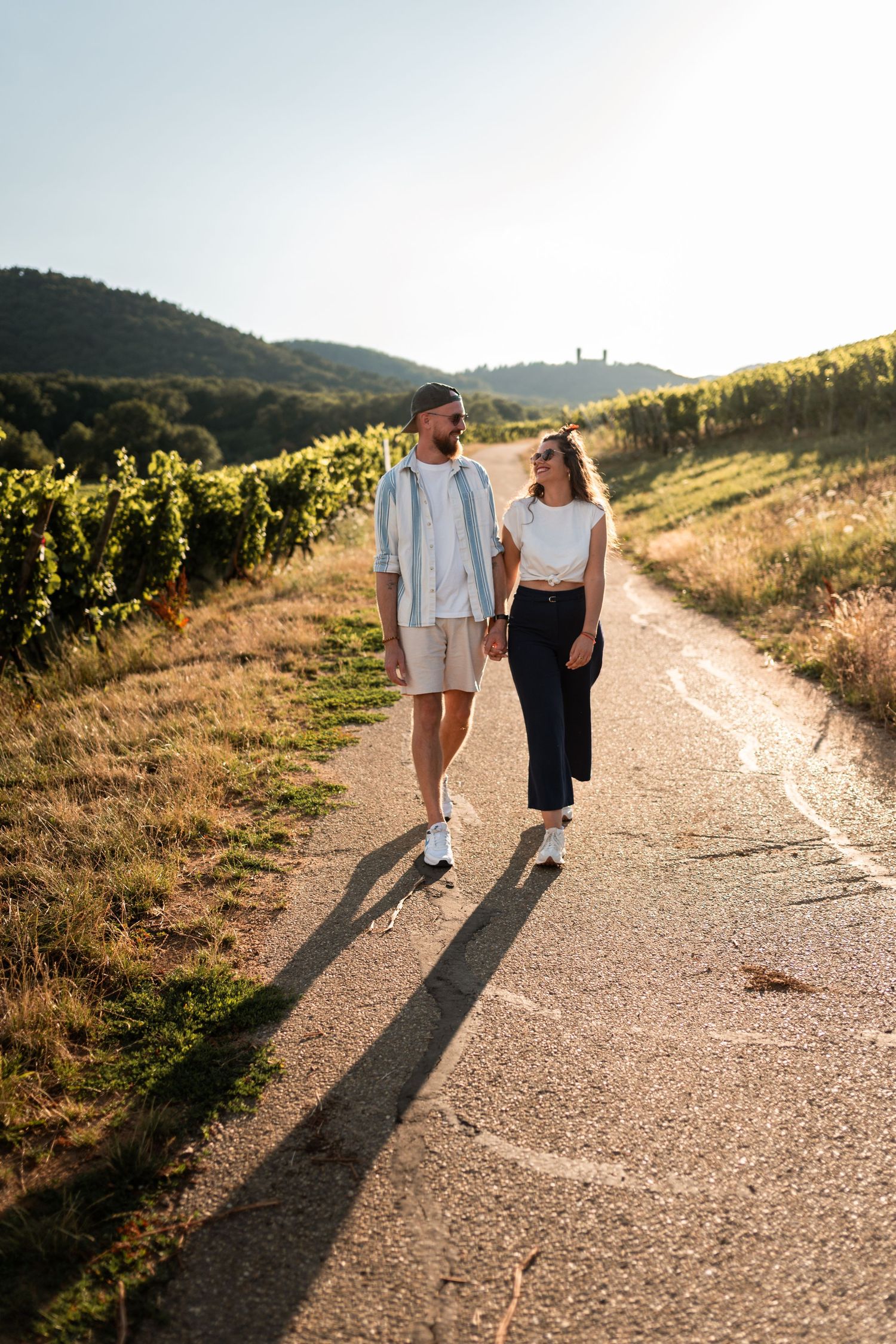 Séance photo couple dans les vignes près d'Obernai