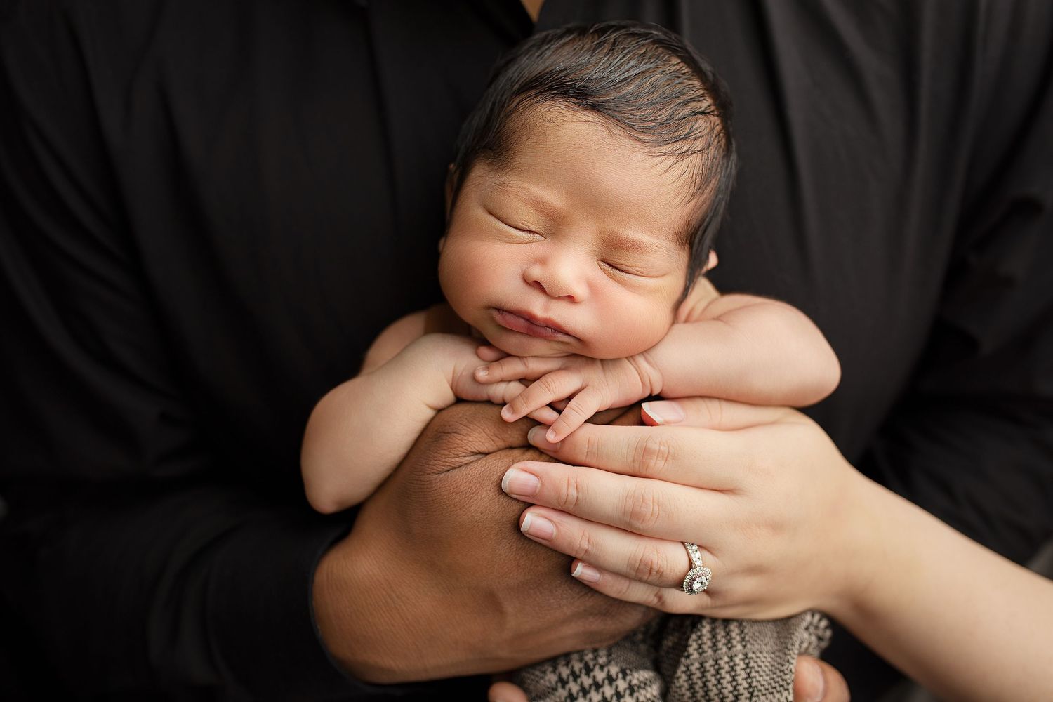 mum and dad, holding baby, hand pose, gentle, natural, minimalist, contemporary artwork, best newborn photographer, in Ipswich Queensland.